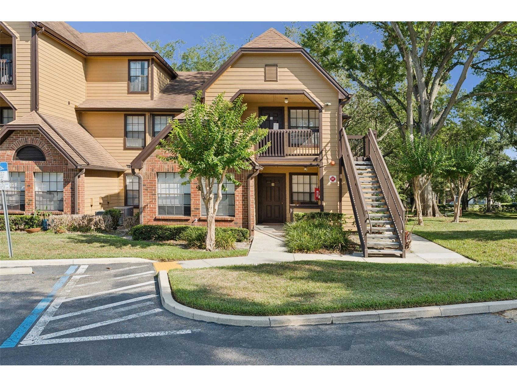 385 Woodside Drive #108 Altamonte Springs FL 32701 - LAKE ORIENTA O6410327 image2