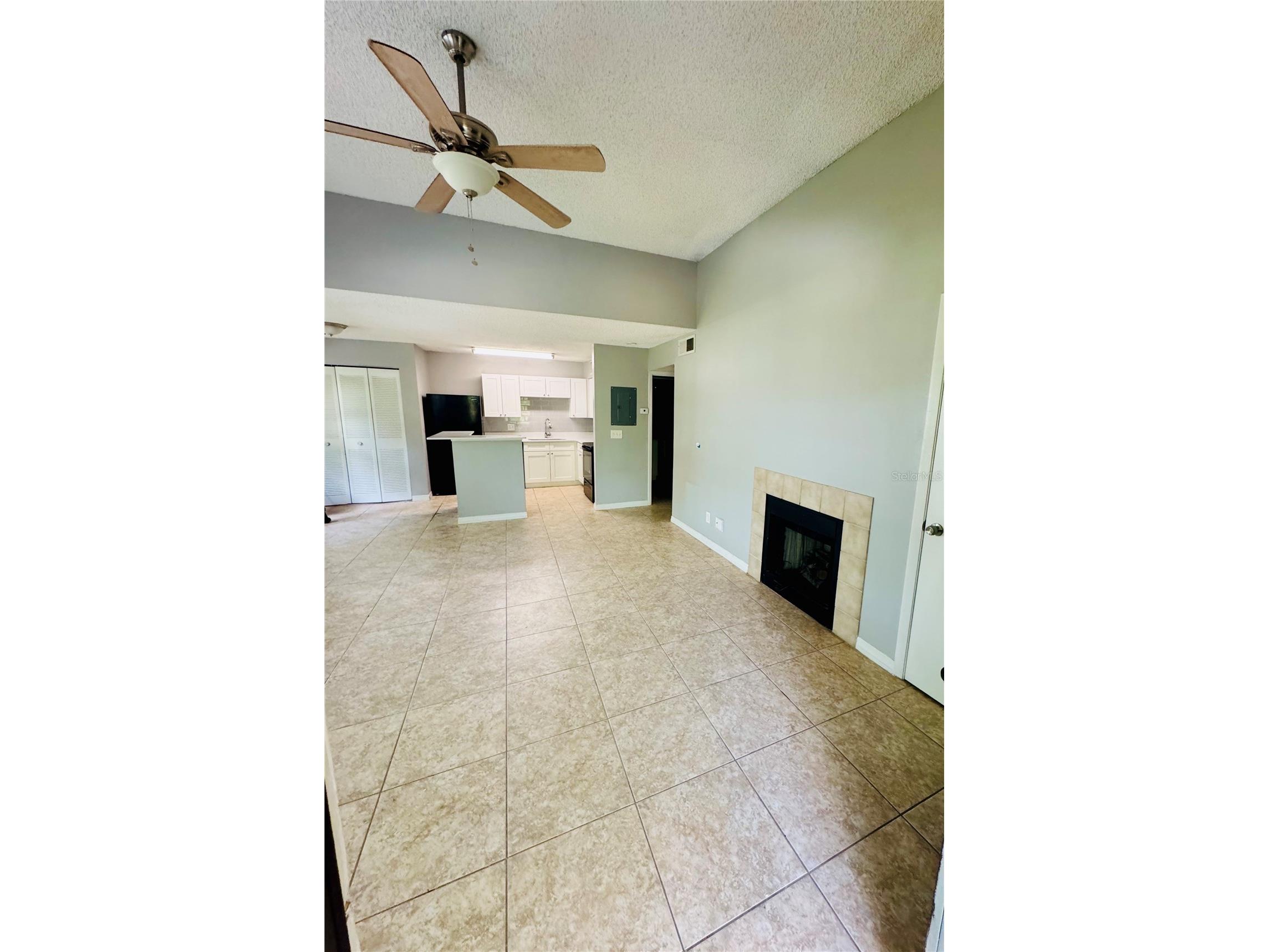 385 Woodside Drive #201 Altamonte Springs FL 32701 O6394468 image7