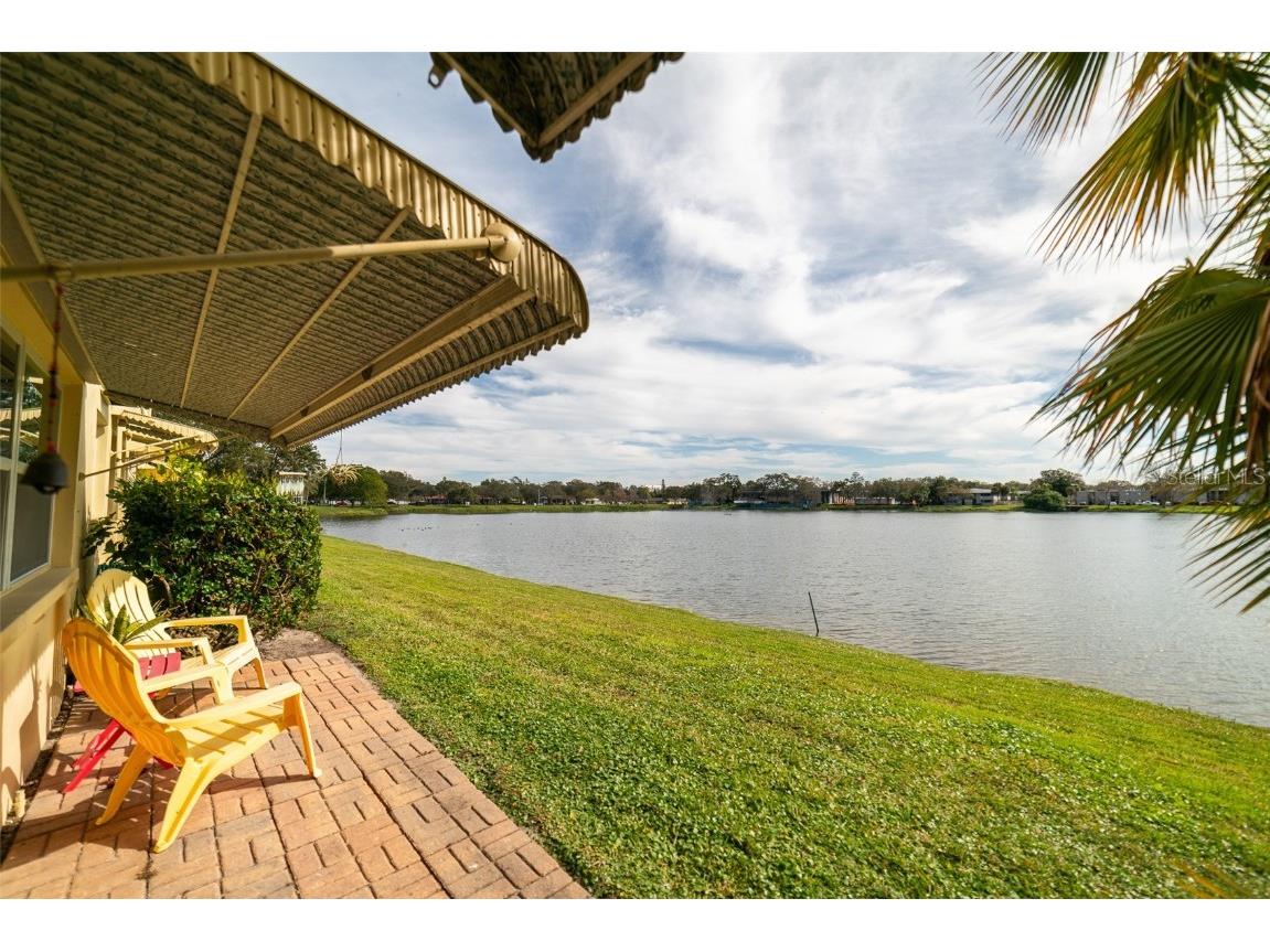 3850 13 Avenue N #113 Saint Petersburg FL 33713 - JORGENSEN LAKE TB8387644 image1