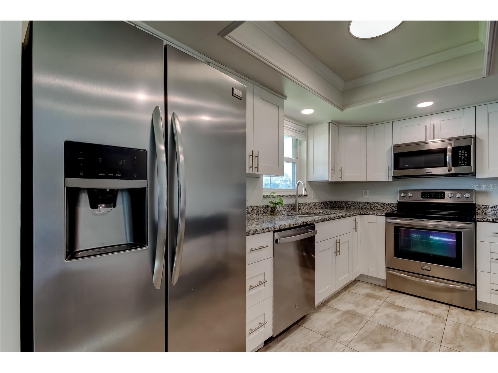 3850 13th Avenue N #105 Saint Petersburg FL 33713 - JORGENSEN LAKE PARK TB8450234 image15