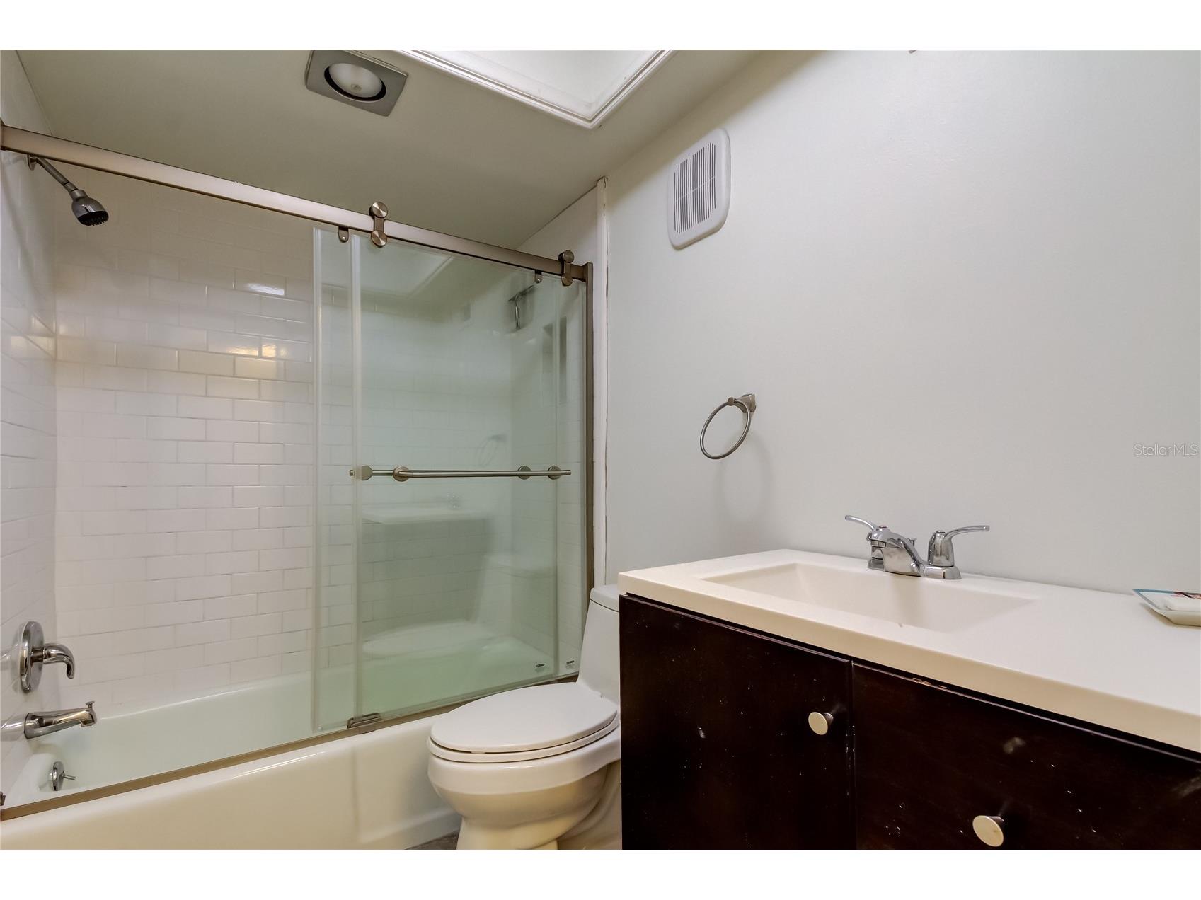 3850 13th Avenue N #105 Saint Petersburg FL 33713 - JORGENSEN LAKE PARK TB8450234 image37