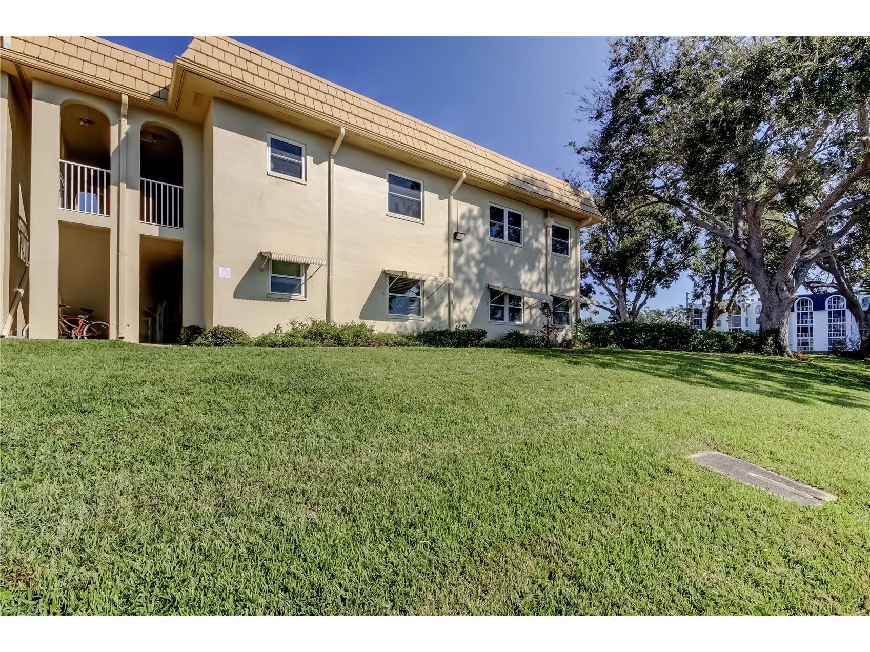 3850 13th Avenue N #105 Saint Petersburg FL 33713 - JORGENSEN LAKE PARK TB8450234 image47