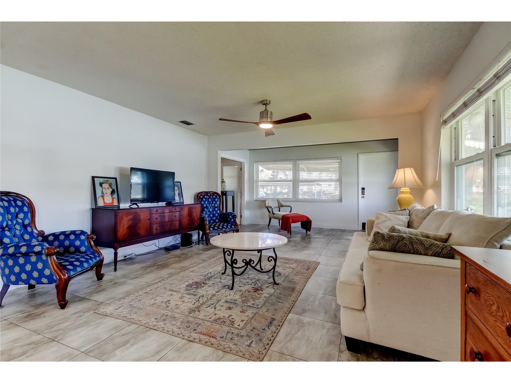 3850 13th Avenue N #105 Saint Petersburg FL 33713 - JORGENSEN LAKE PARK TB8450234 image7