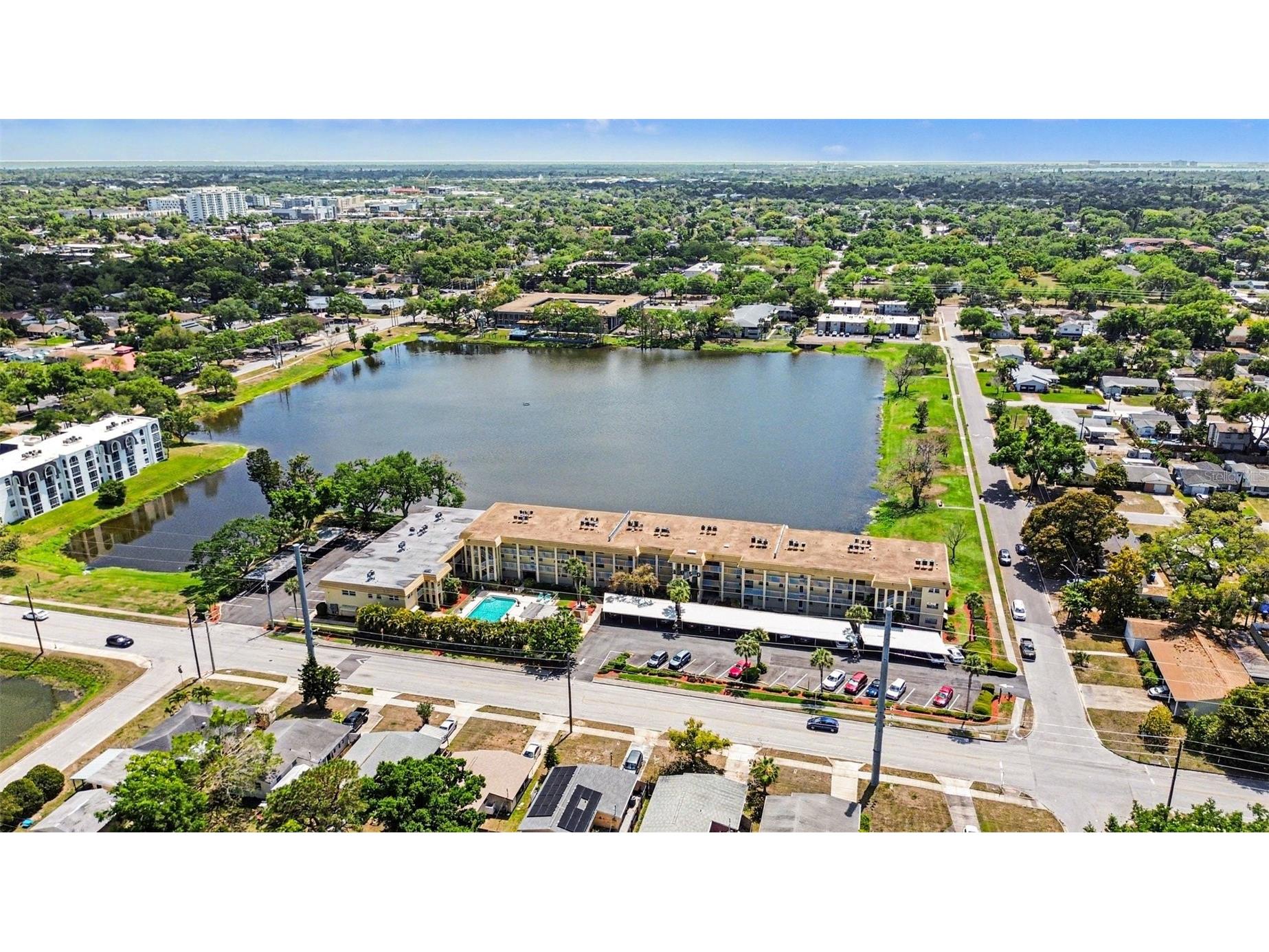 3850 13th Avenue N #106 Saint Petersburg FL 33713 TB8491573 image1