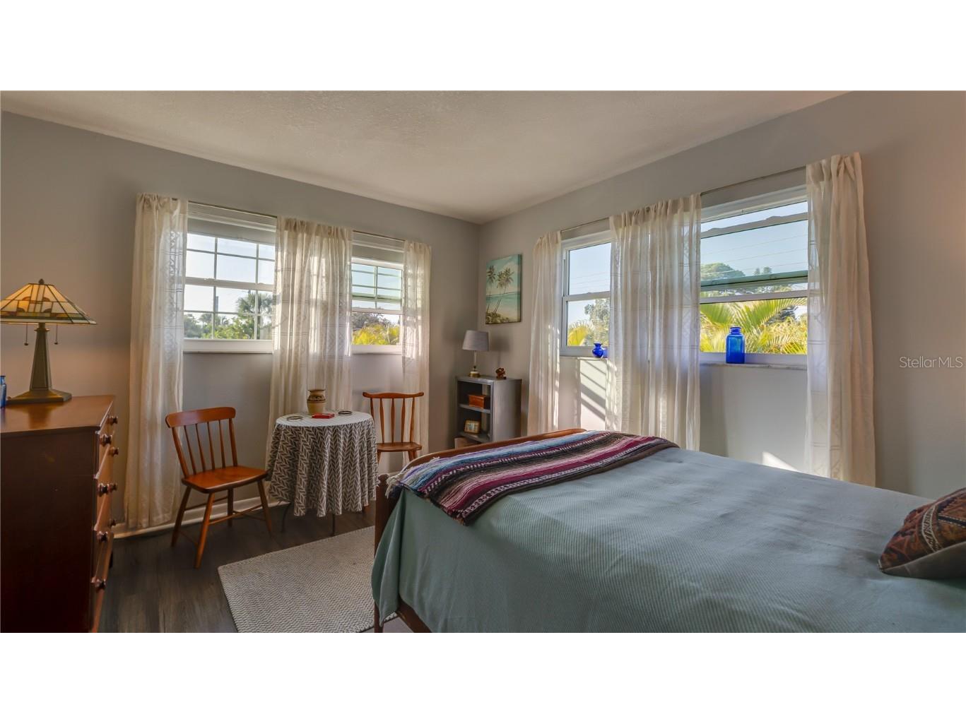 3850 13th Avenue N #201 Saint Petersburg FL 33713 TB8450196 image24