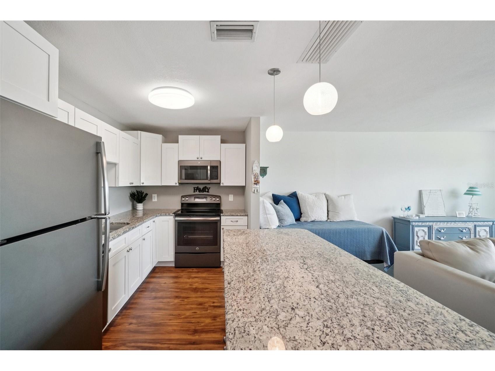 3850 13th Avenue N #212 Saint Petersburg FL 33713 - JORGENSEN LAKE TB8498830 image12