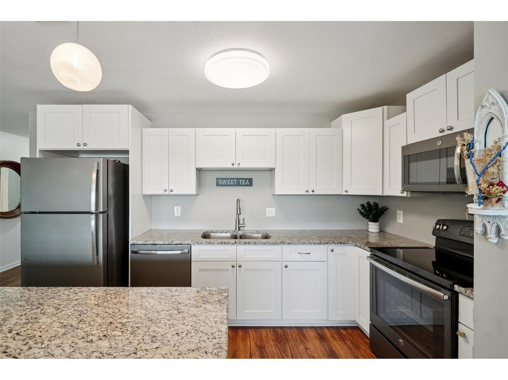 3850 13th Avenue N #212 Saint Petersburg FL 33713 - JORGENSEN LAKE TB8498830 image16
