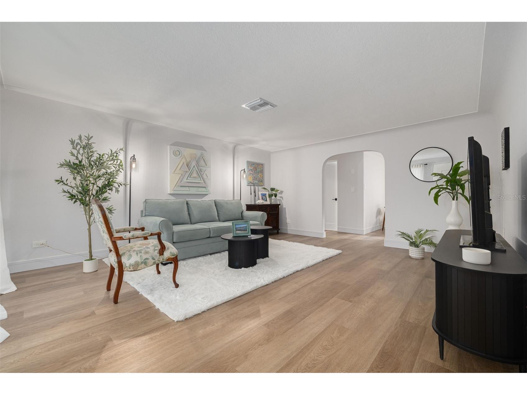 3850 52nd Avenue N Saint Petersburg FL 33714 TB8503873 image3