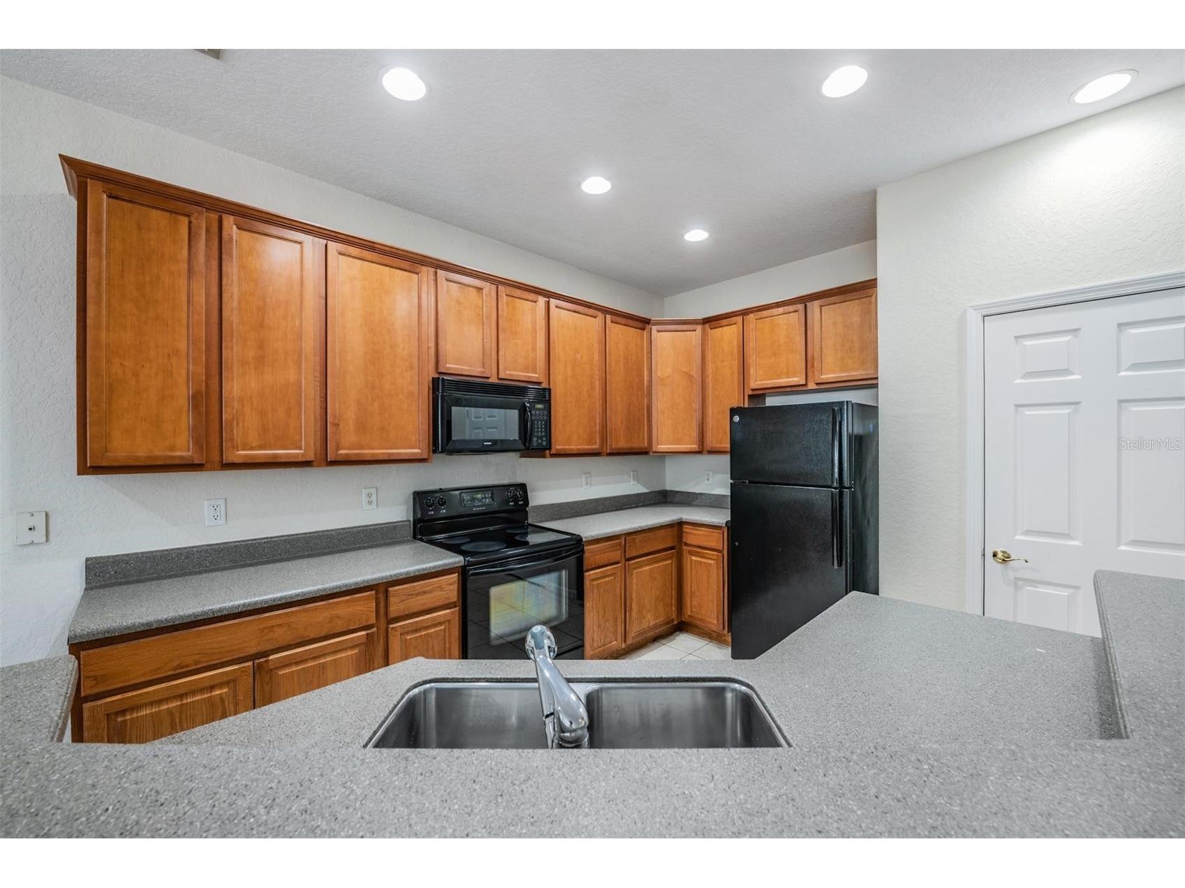 3850 Claybrook Drive Wesley Chapel FL 33544 TB8497192 image10