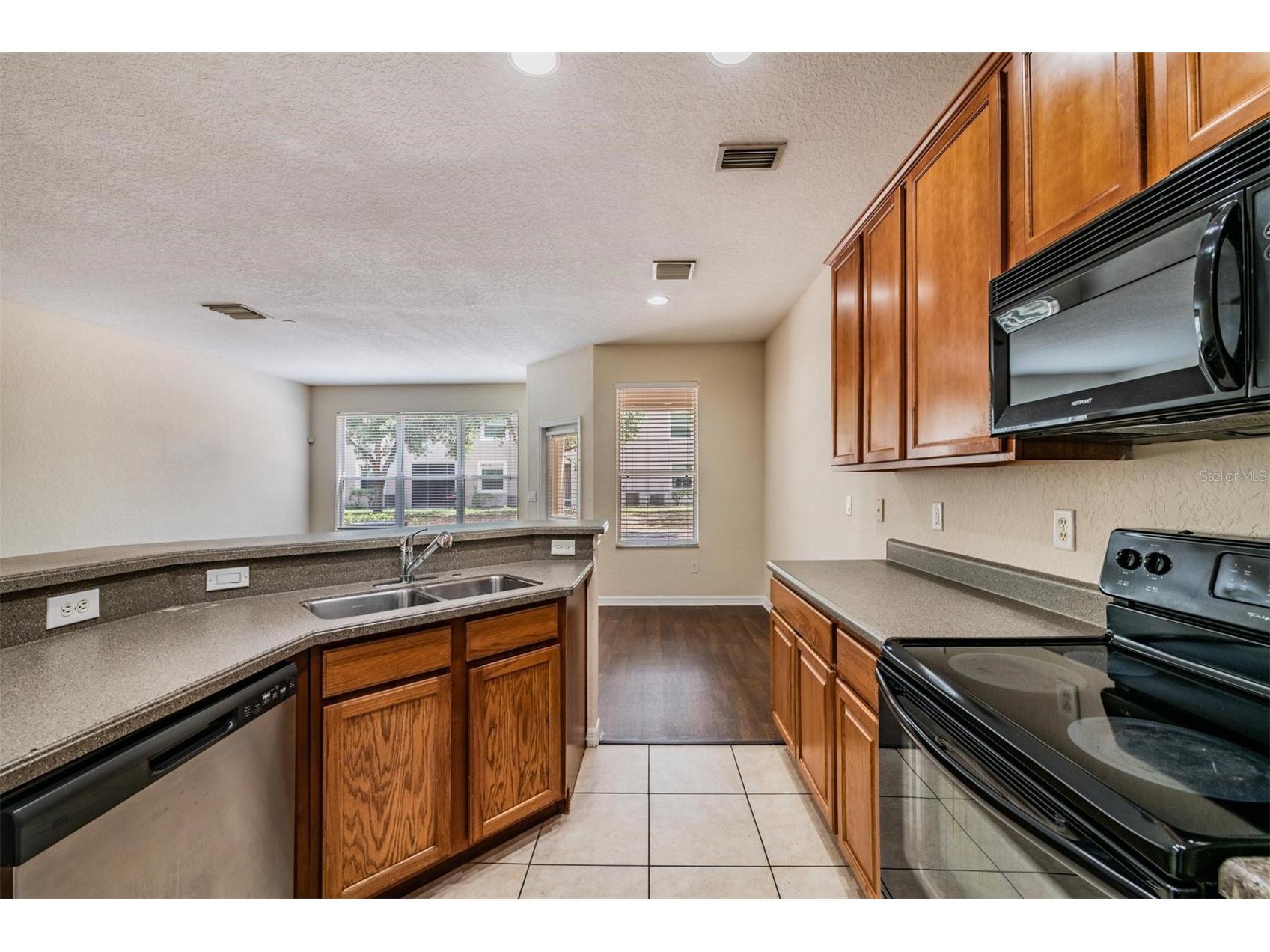 3850 Claybrook Drive Wesley Chapel FL 33544 TB8497192 image9