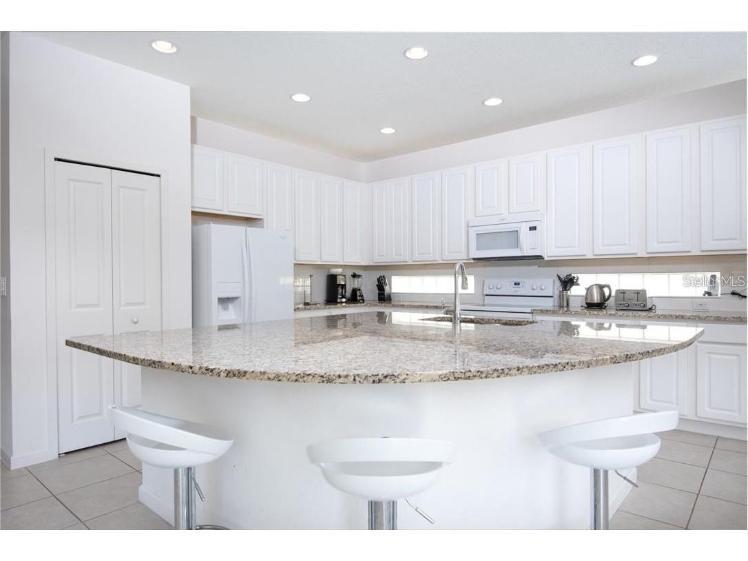 3850 Oakville Avenue Kissimmee FL 34741 S5117582 image2