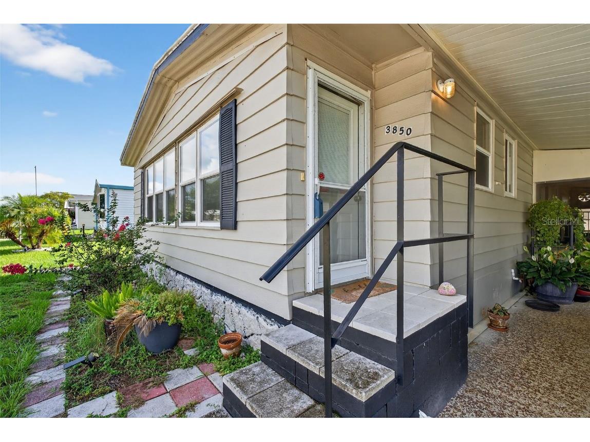 3850 Sarah Drive Wesley Chapel FL 33543 TB8403072 image4