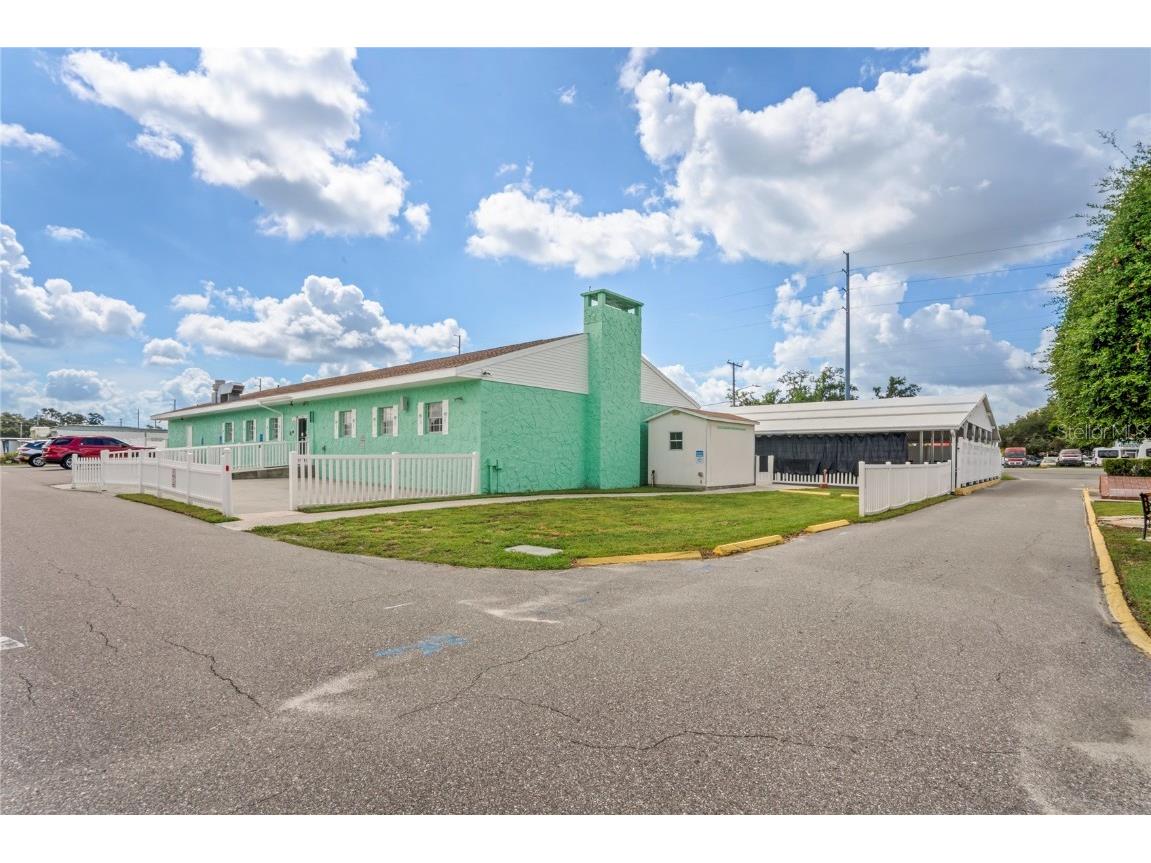 38507 Windflower Avenue Zephyrhills FL 33542 TB8412693 image41