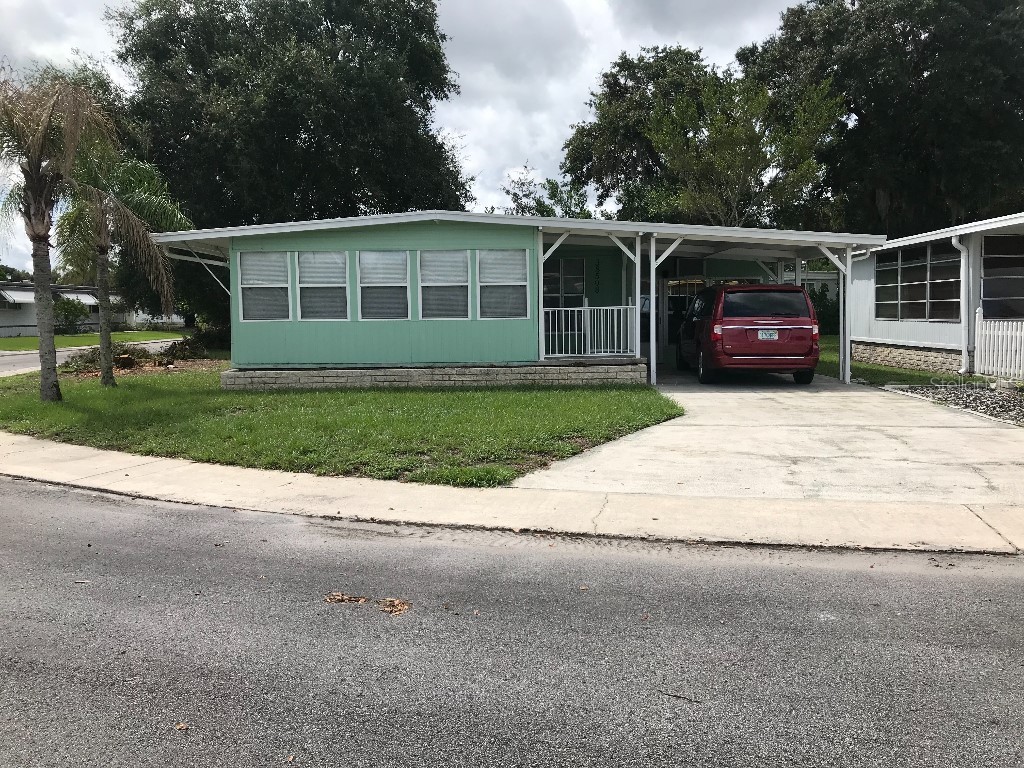 38508 Willoughby Drive Zephyrhills FL 33540 W7849248 image1