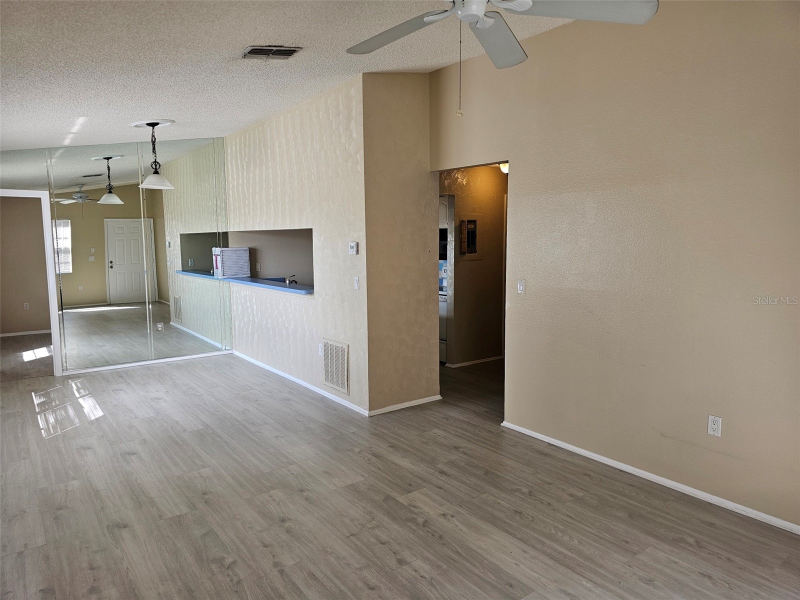 3851 59th Avenue W #3851 Bradenton FL 34210 A4688324 image3