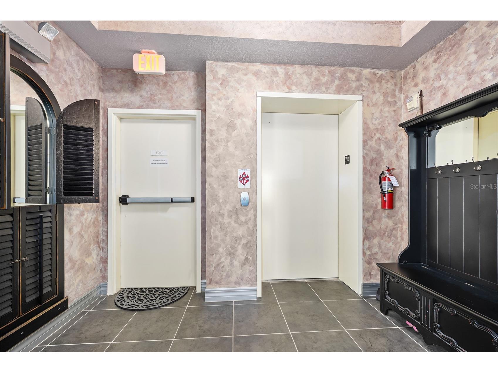 3851 S Atlantic Avenue #701 Daytona Beach FL 32118 - ATLANTIC OCEAN V4944000 image12