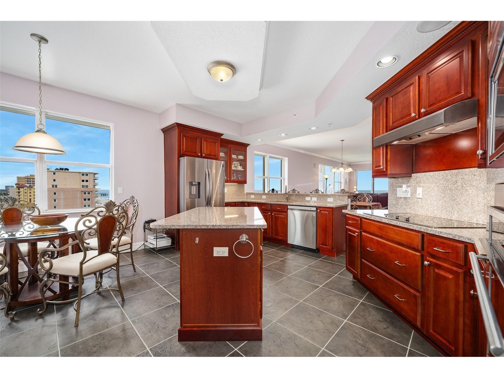 3851 S Atlantic Avenue #701 Daytona Beach FL 32118 - ATLANTIC OCEAN V4944000 image29