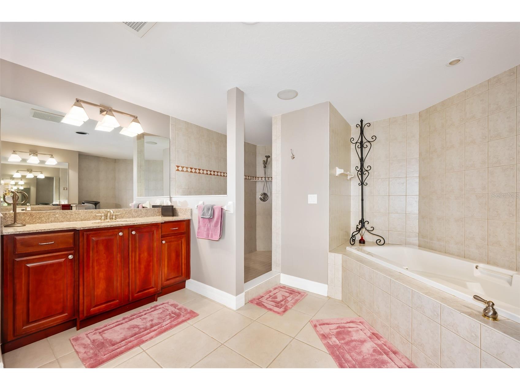 3851 S Atlantic Avenue #701 Daytona Beach FL 32118 - ATLANTIC OCEAN V4944000 image35