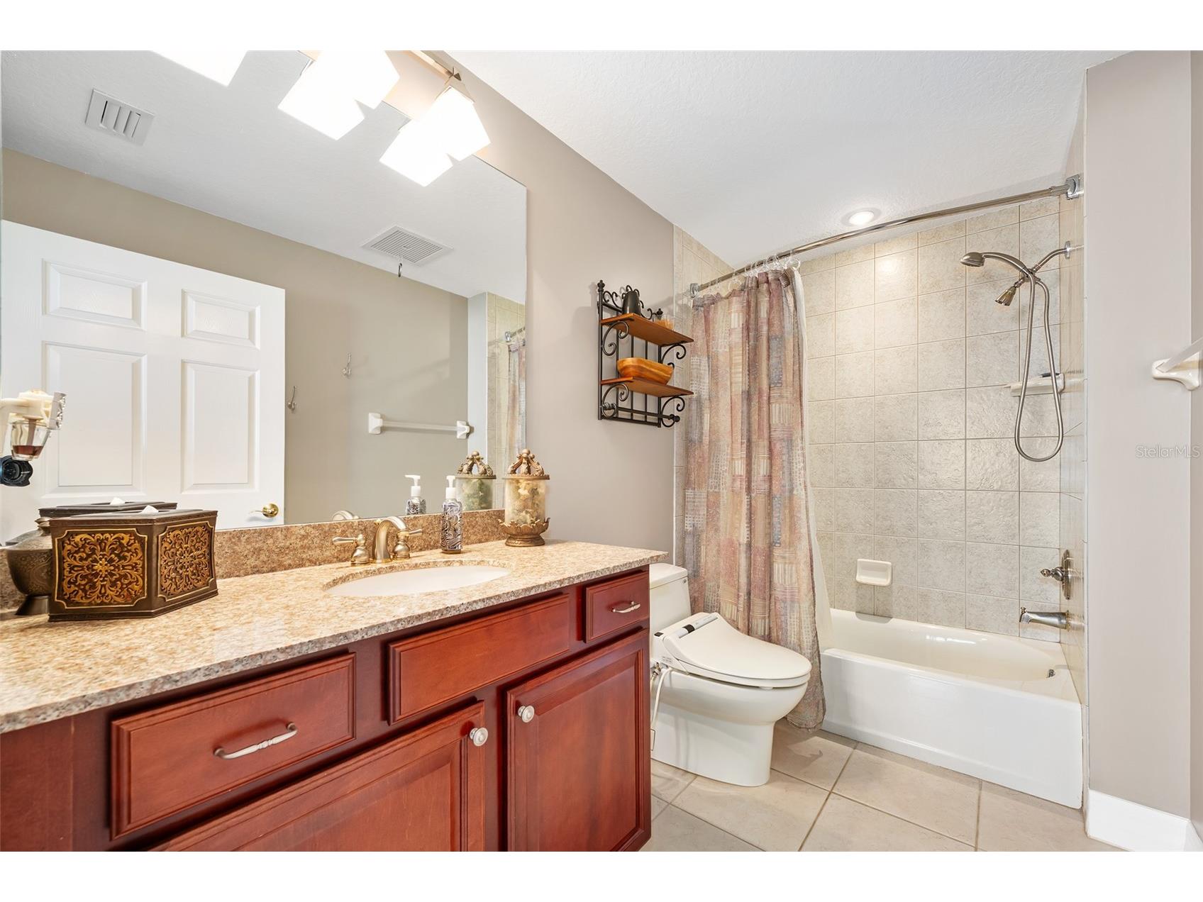 3851 S Atlantic Avenue #701 Daytona Beach FL 32118 - ATLANTIC OCEAN V4944000 image47