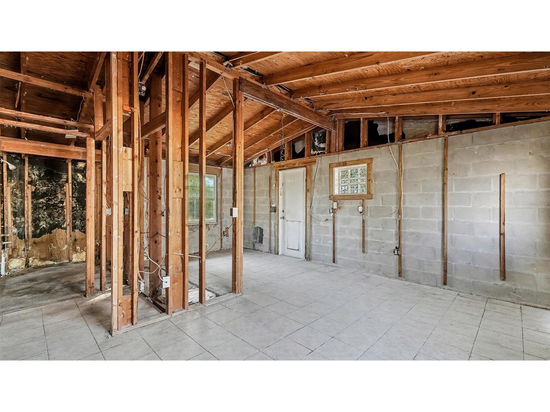 3851 S Sandpiper Terrace Homosassa FL 34448 TB8496304 image8