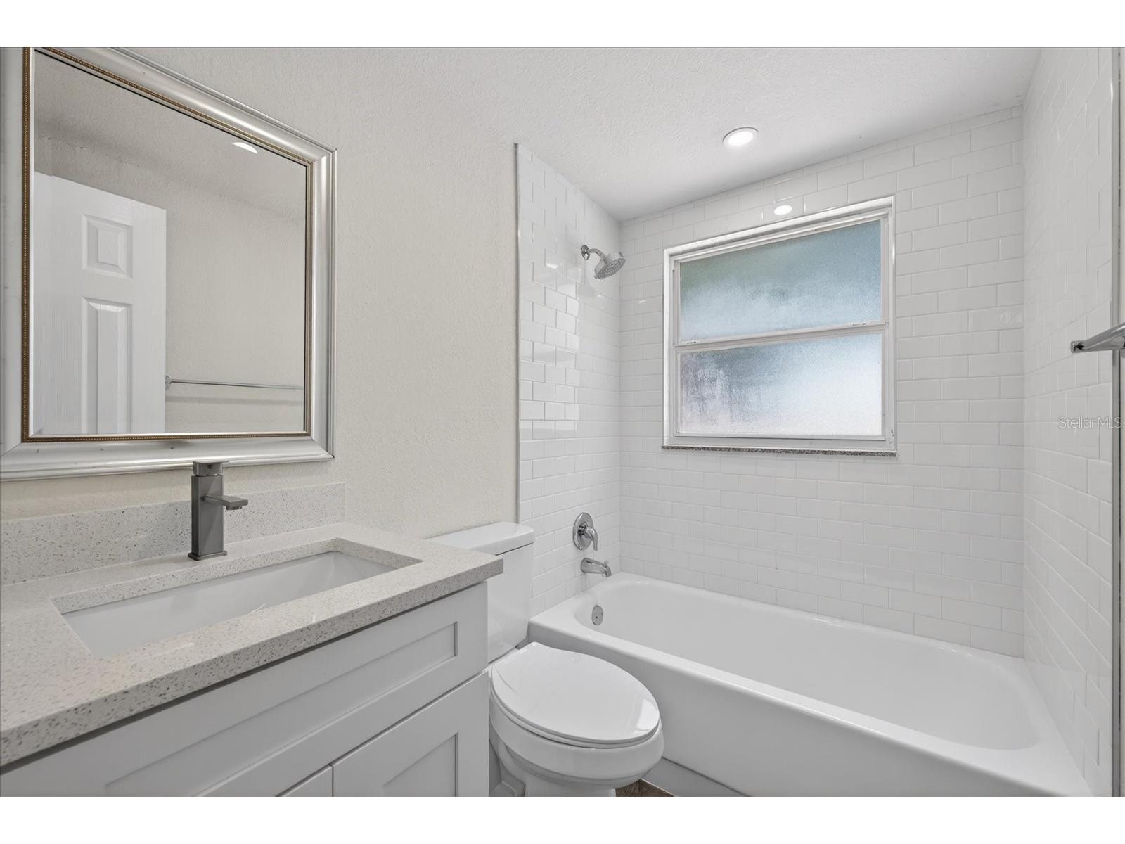 3851 Saturn Drive New Port Richey FL 34652 O6413733 image25
