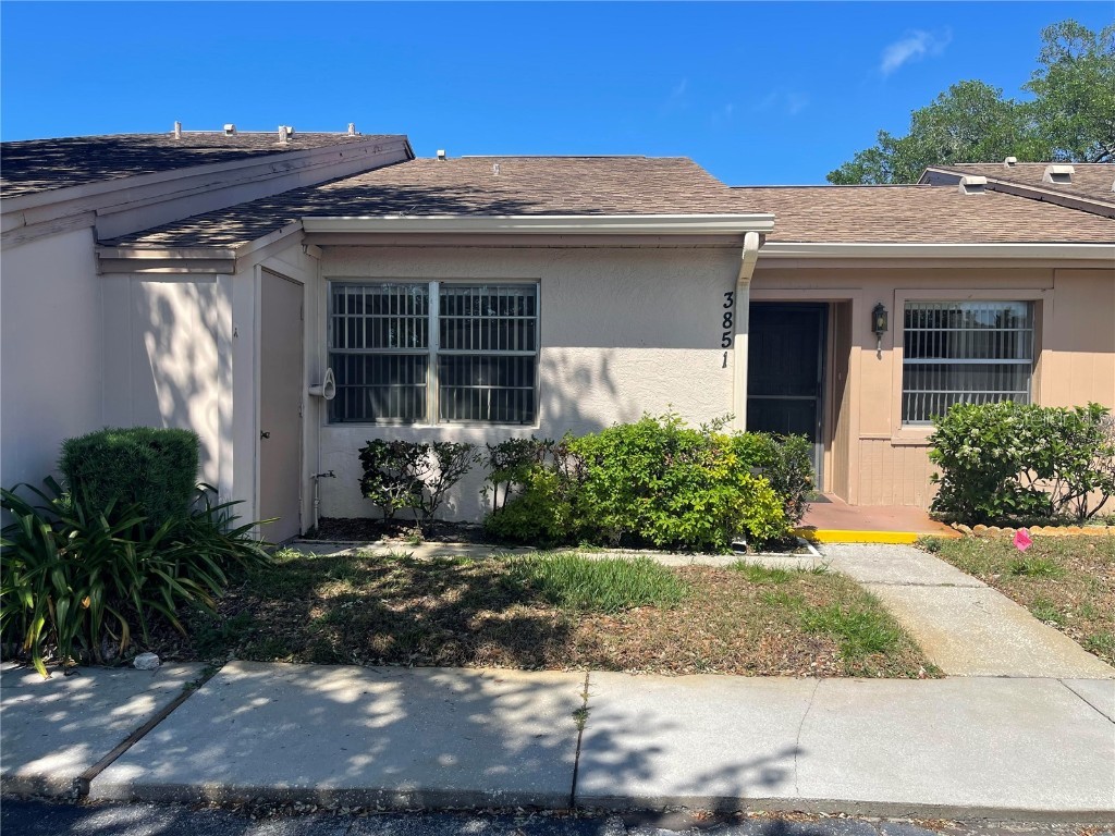 3851 Staysail Lane Holiday FL 34691 U8237587 image1