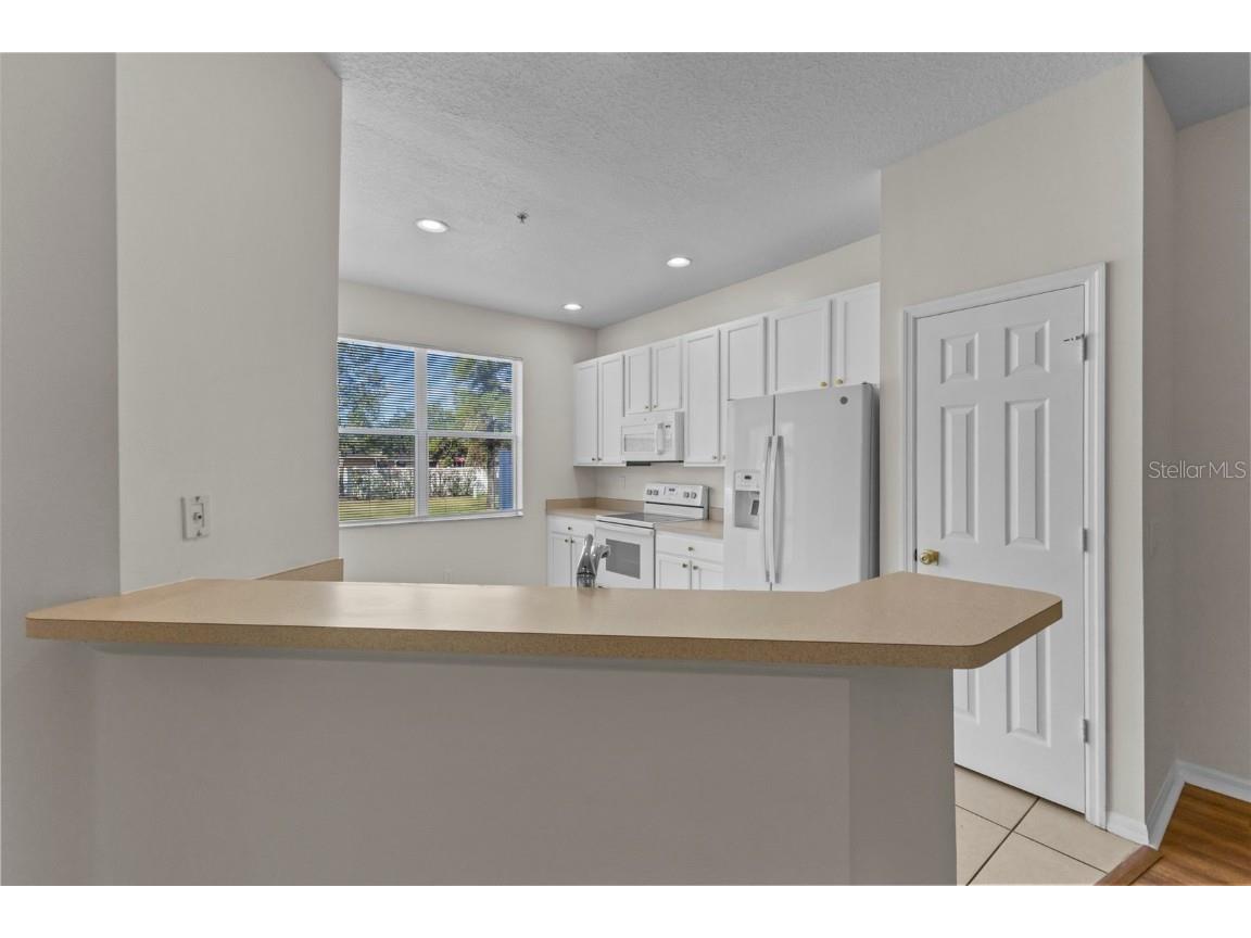 3851 Virga Boulevard Sarasota FL 34233 A4672280 image6