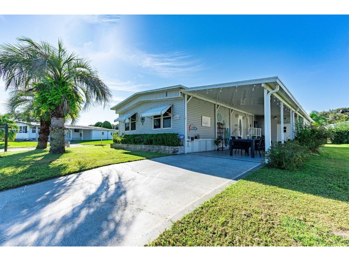 38510 Stafford Drive Zephyrhills FL 33540 TB8374581 image1