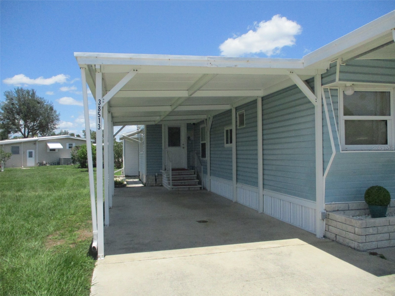 38513 Willoughby Drive Zephyrhills FL 33540 TB8516870 image2