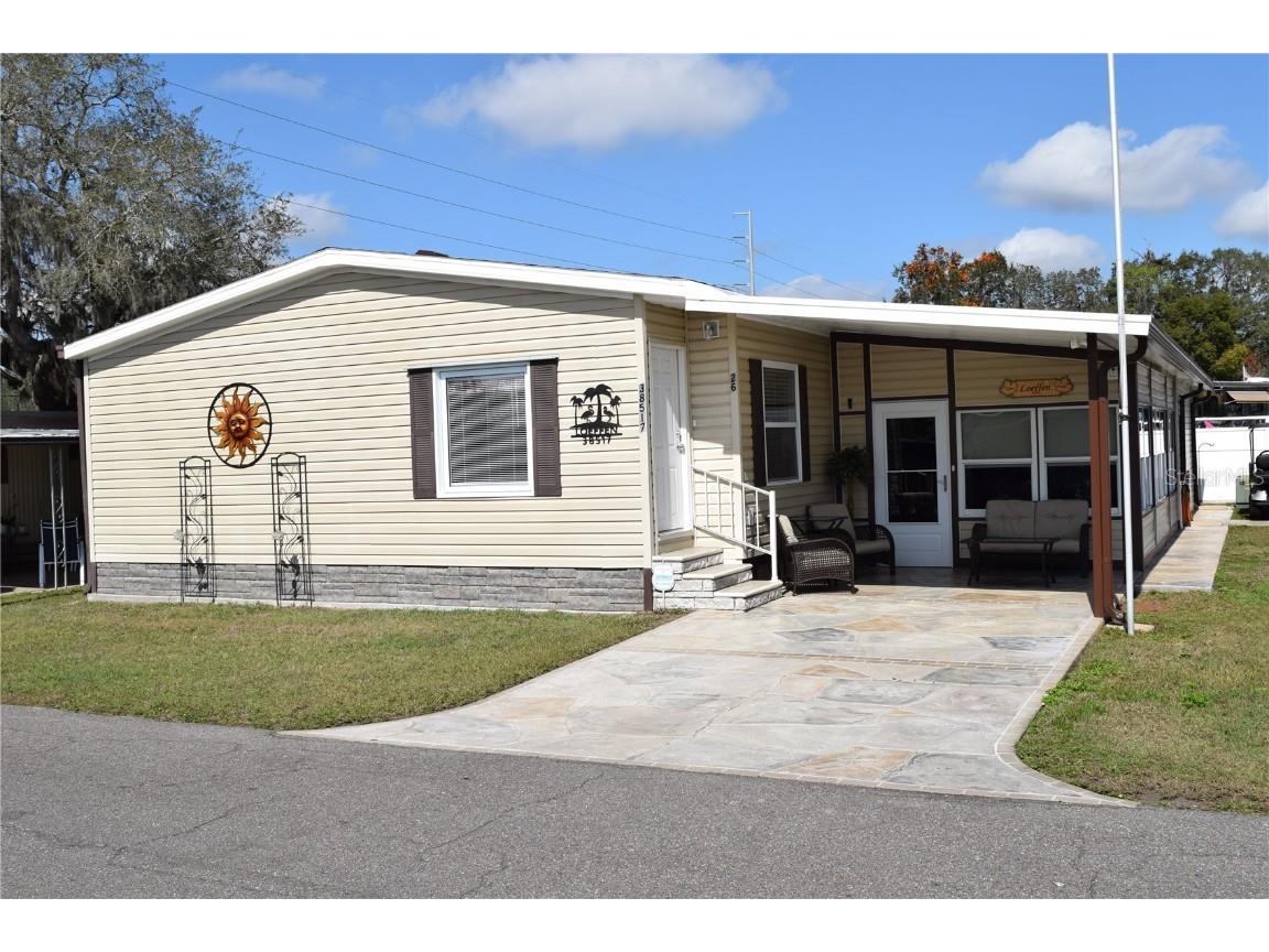 38517 Windflower Avenue Zephyrhills FL 33542 TB8348123 image1