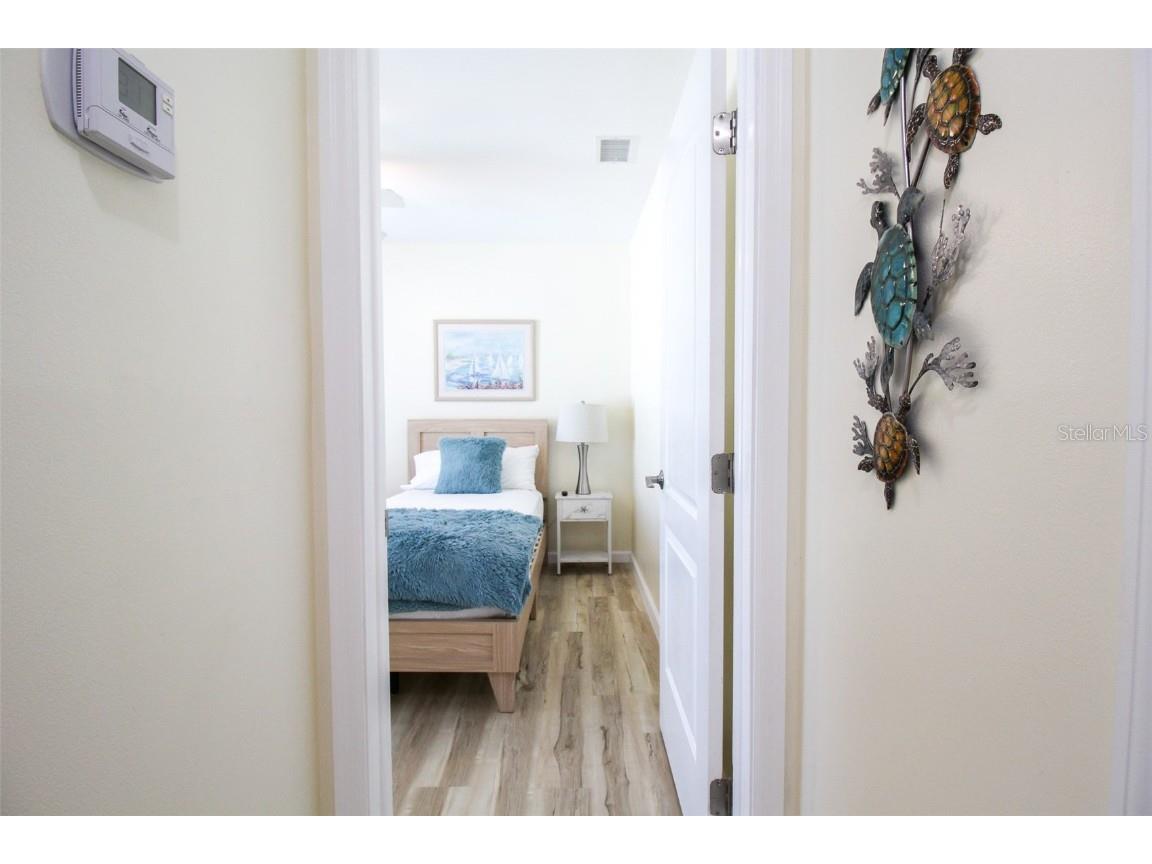 3852 Gatewood Drive Sarasota FL 34232 A4533556 image17