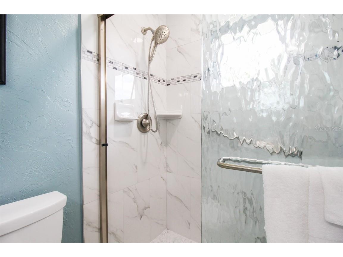 3852 Gatewood Drive Sarasota FL 34232 A4533556 image25