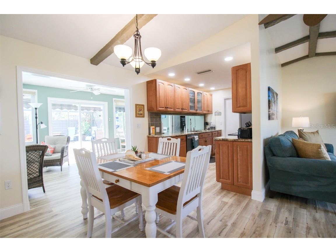 3852 Gatewood Drive Sarasota FL 34232 A4533556 image27