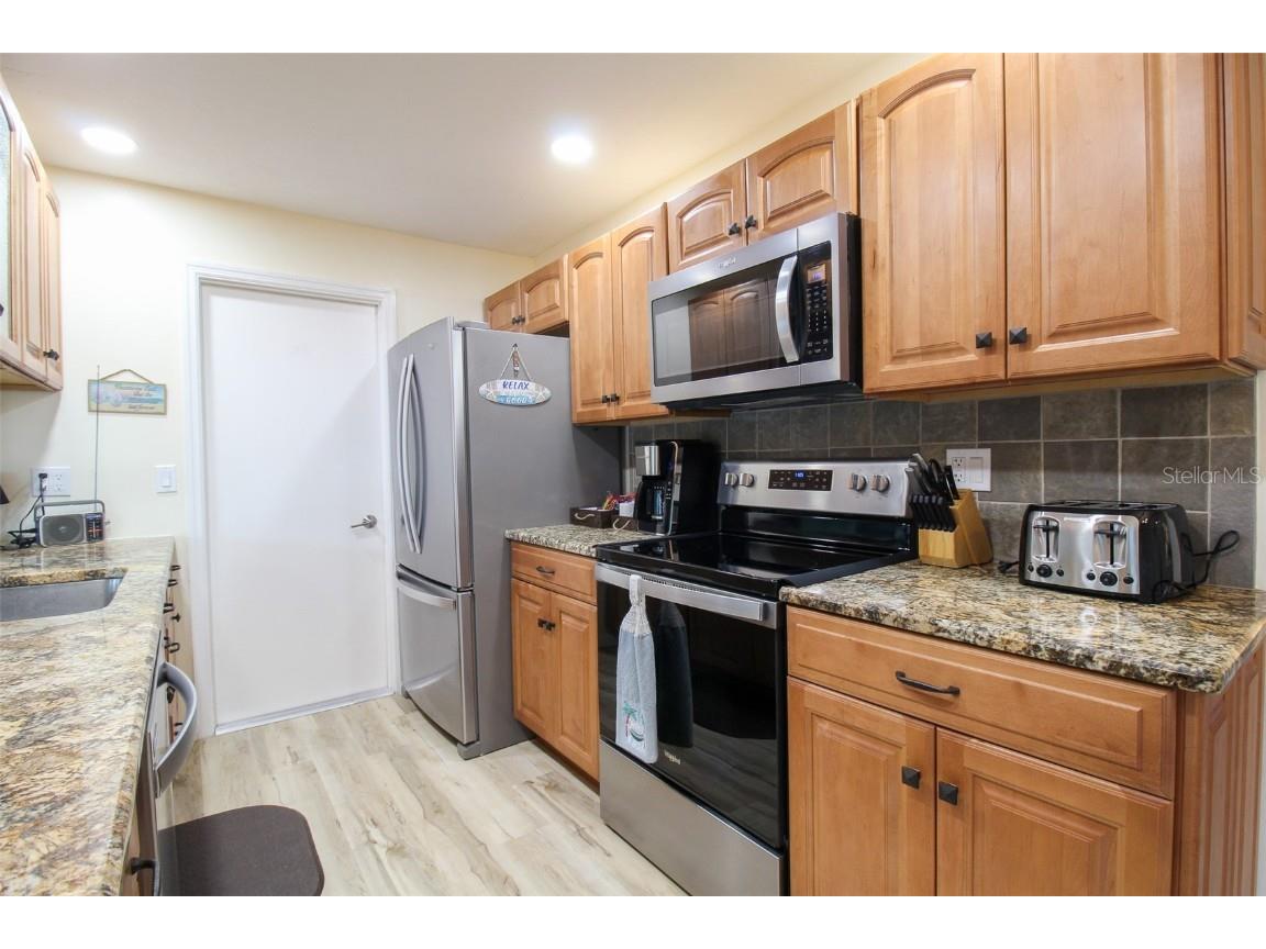 3852 Gatewood Drive Sarasota FL 34232 A4533556 image30