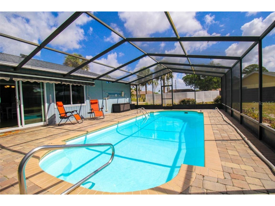 3852 Gatewood Drive Sarasota FL 34232 A4533556 image41