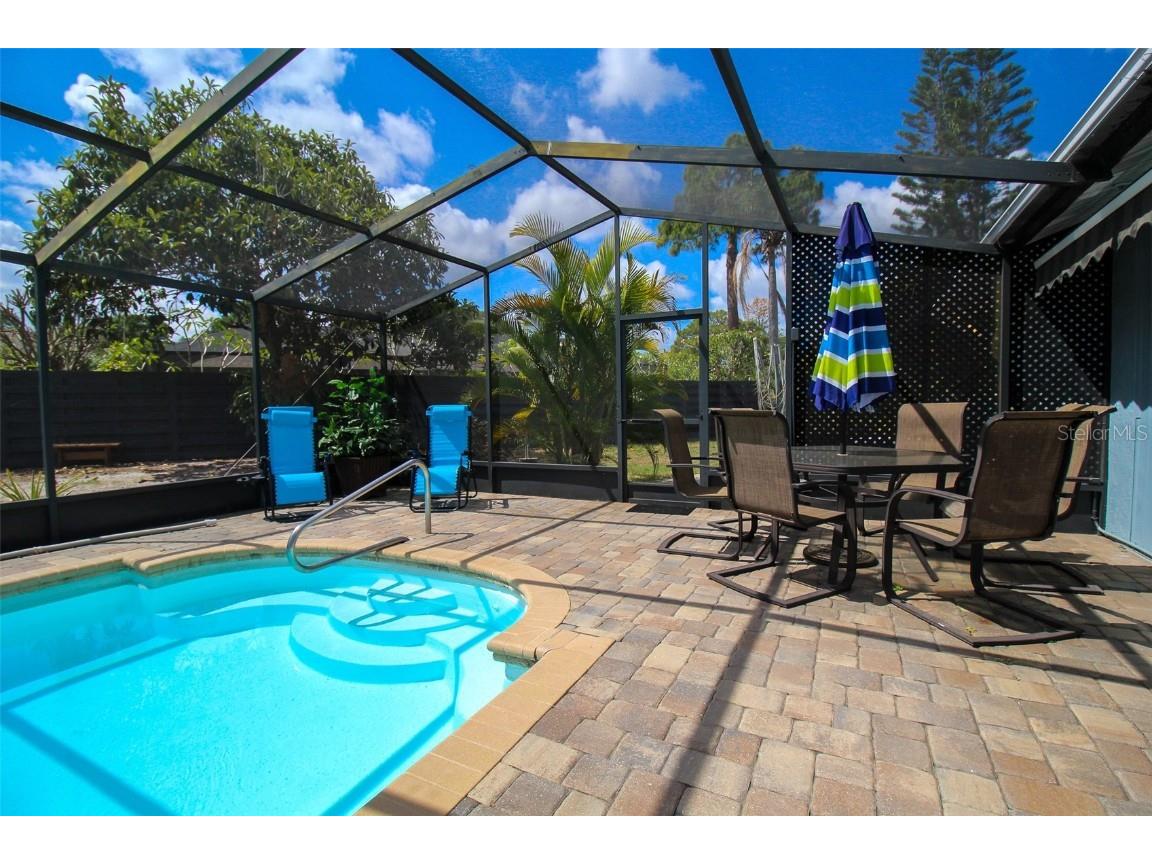 3852 Gatewood Drive Sarasota FL 34232 A4533556 image42