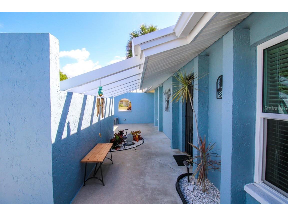 3852 Gatewood Drive Sarasota FL 34232 A4533556 image7