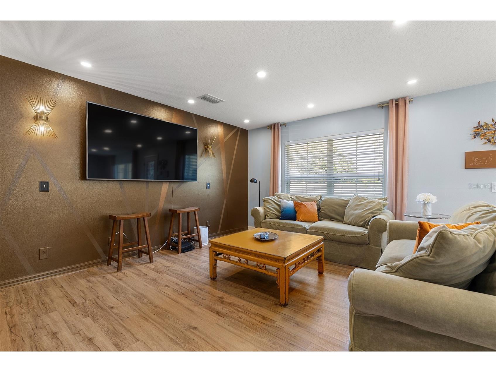 3852 Mandalay Drive Saint Petersburg FL 33705 TB8501610 image6