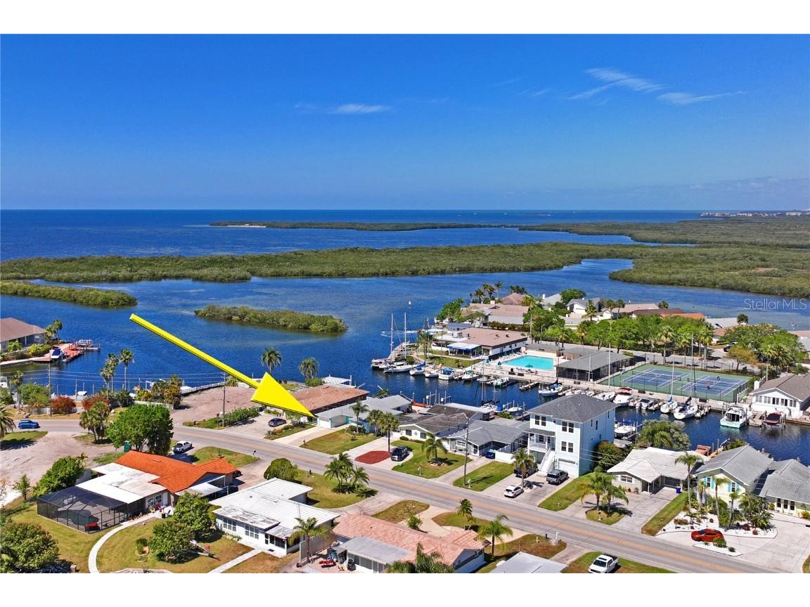 3853 Floramar Terrace New Port Richey FL 34652 - GULF OF MEXICO W7853438 image1