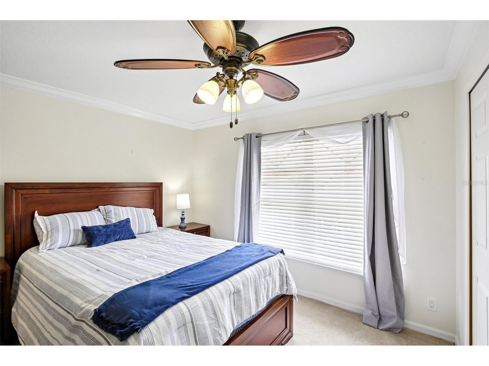 3853 Island Way Saint Petersburg FL 33705 TB8524322 image25