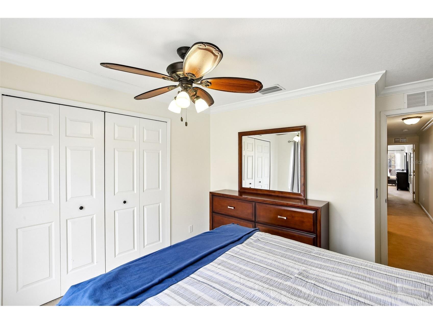 3853 Island Way Saint Petersburg FL 33705 TB8524322 image26