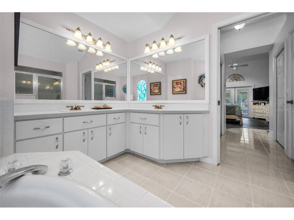 3853 Sunrise Lane Tarpon Springs FL 34688 TB8422035 image23