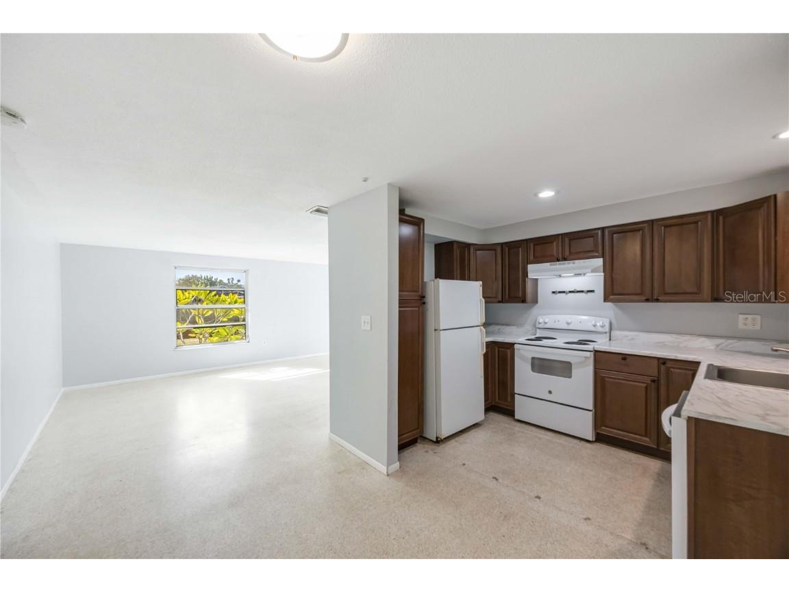 3853 Woodrow Ridge Street Sarasota FL 34233 A4673752 image13