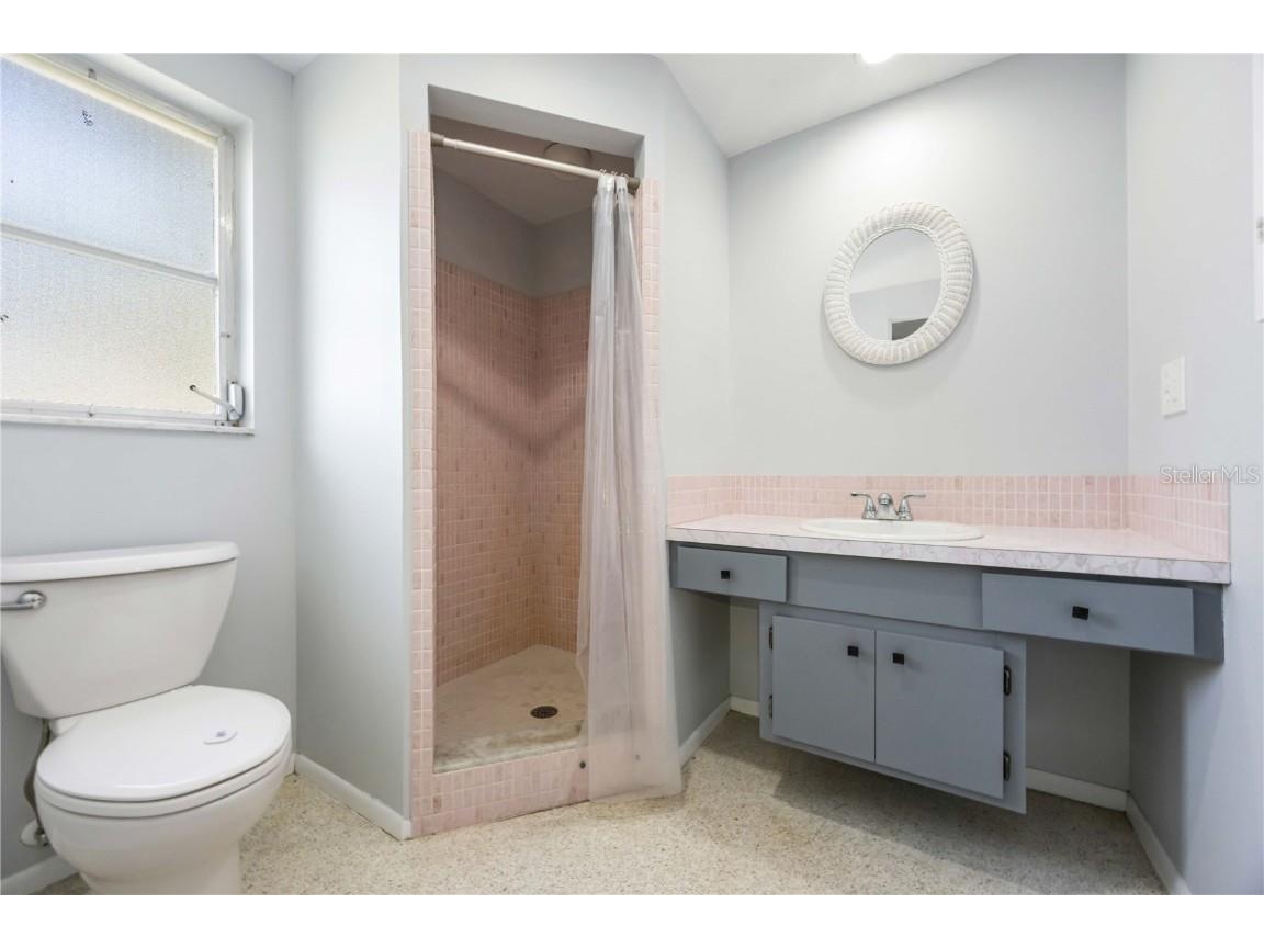 3853 Woodrow Ridge Street Sarasota FL 34233 A4673752 image16