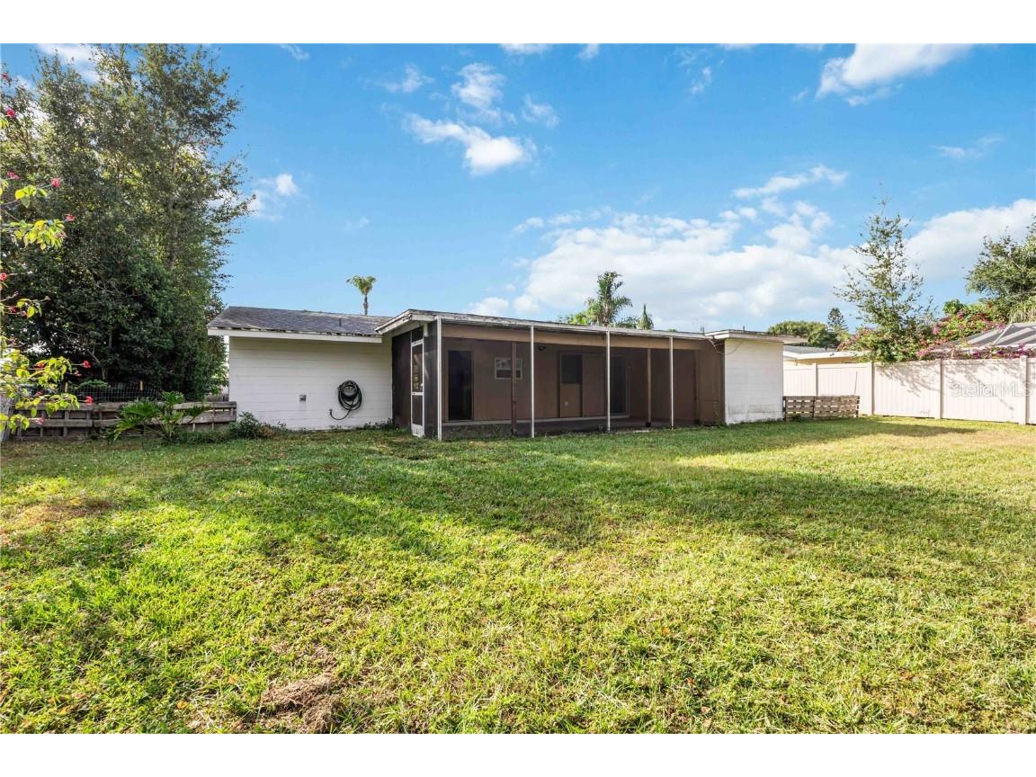 3853 Woodrow Ridge Street Sarasota FL 34233 A4673752 image29