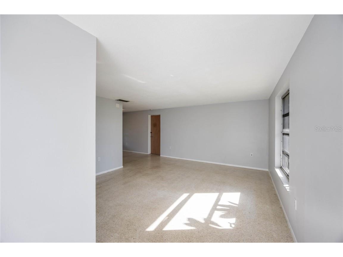 3853 Woodrow Ridge Street Sarasota FL 34233 A4673752 image4