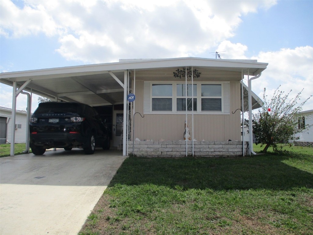 38540 Beniger Drive Zephyrhills FL 33540 TB8351231 image1