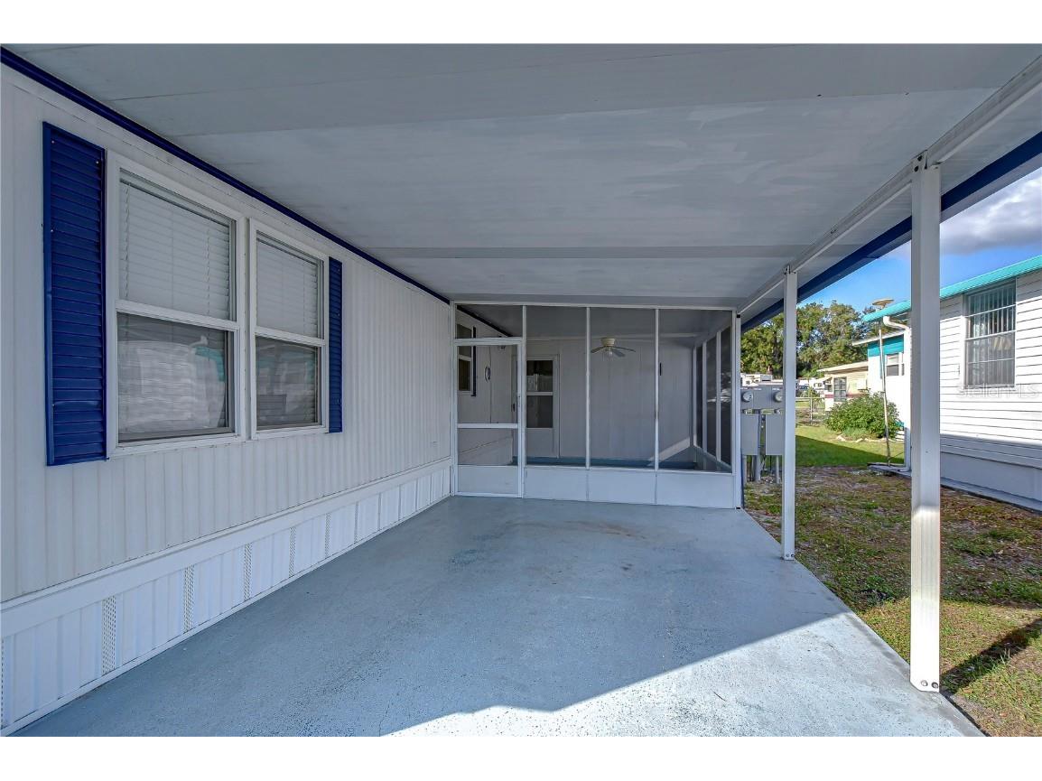 38541 Windflower Avenue Zephyrhills FL 33542 TB8437272 image3