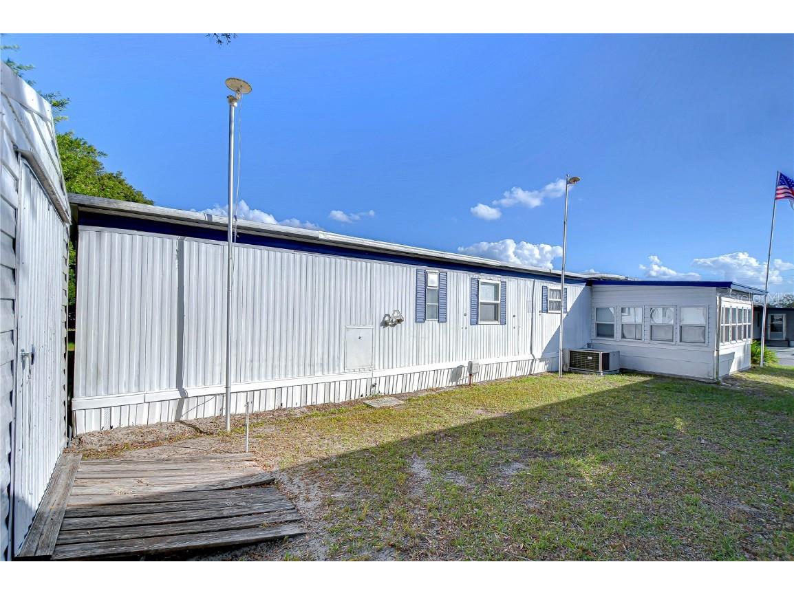 38541 Windflower Avenue Zephyrhills FL 33542 TB8437272 image40