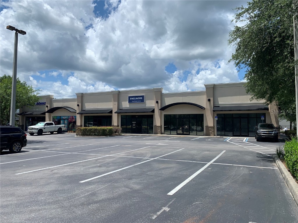 3855 E Silver Springs Boulevard #105 Ocala FL 34470 OM667556 image1